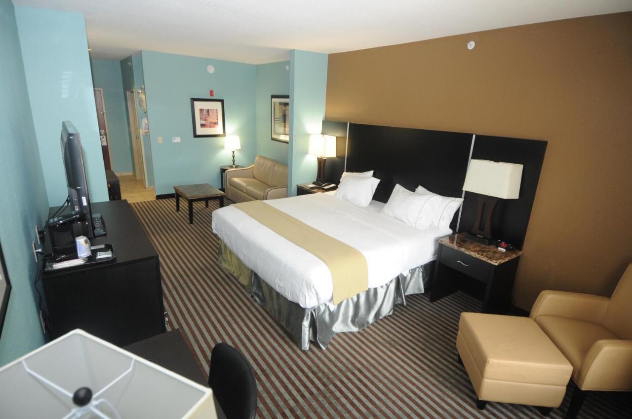 Hotel Express By Ihg Somerset