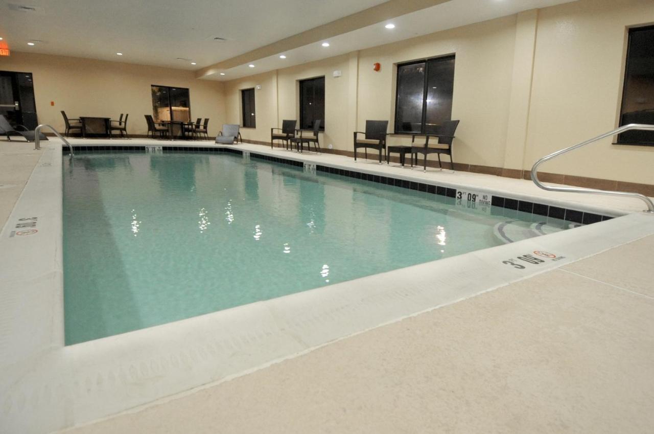 Express By Ihg Somerset
